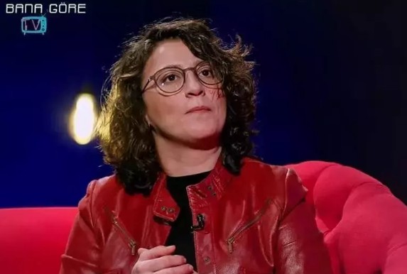 Duygu Nebioğlu'ndan Metin Akpınar paylaşımı!